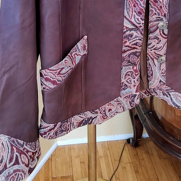 Women's Coldwater Creek brown leather jacket w embroidery trim sz XL - Picture 5 of 15